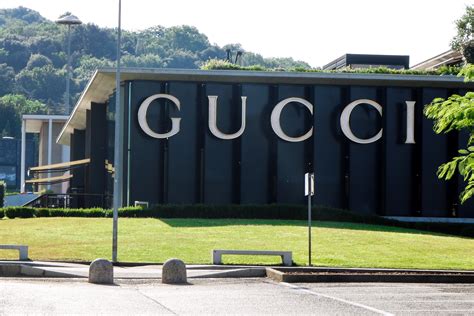 gucci firenze outlet